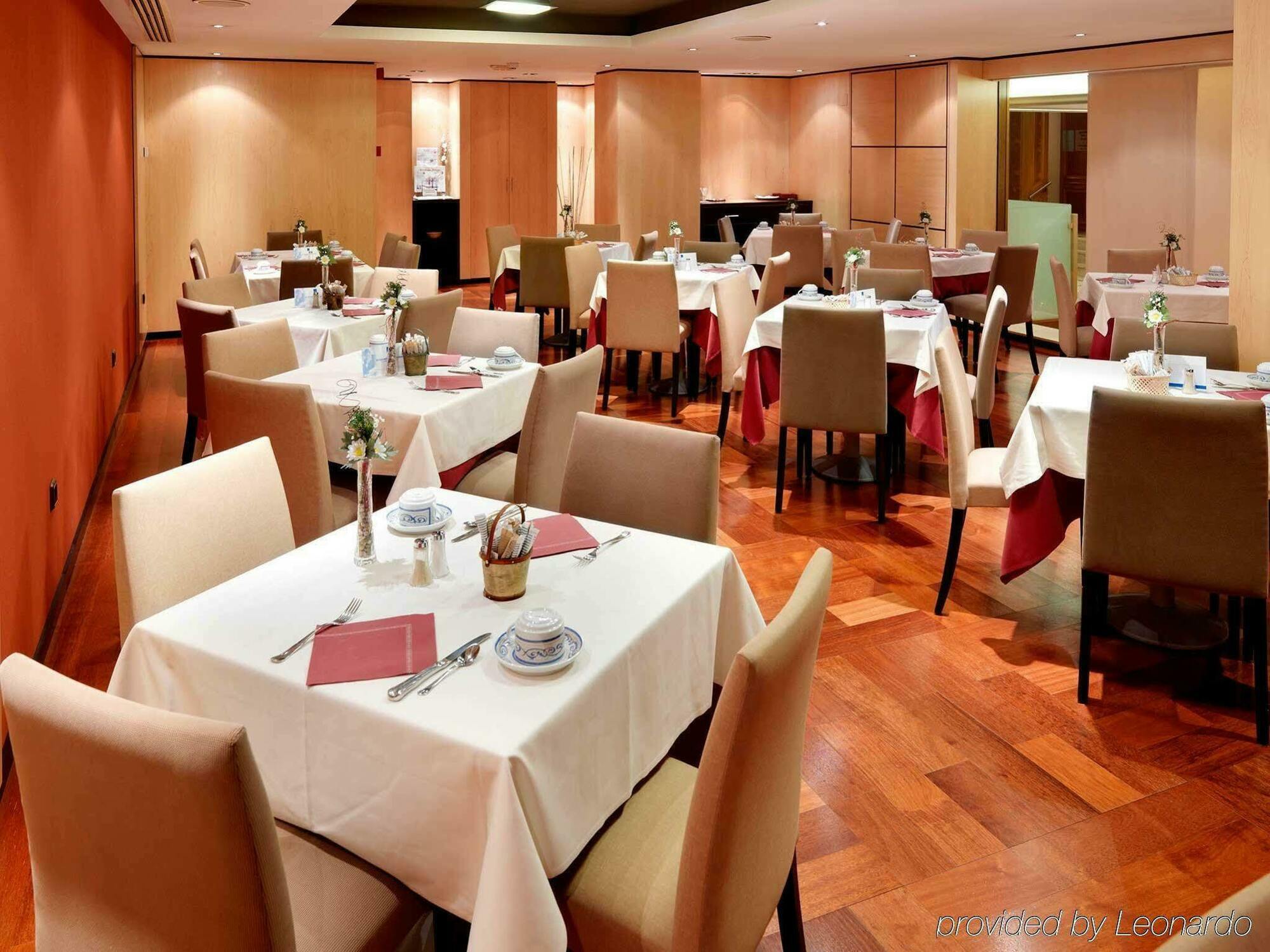 Hotel Eurostars Madrid Gran Via Restaurace fotografie